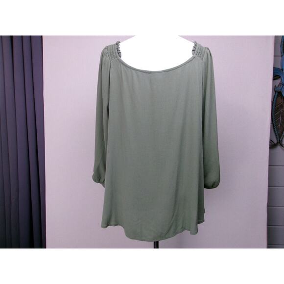 Torrid Women Tunic size 1 Ruched Green 3/4 Sleeve Tie Neck Pullover Lightweight - Picture 6 of 13
